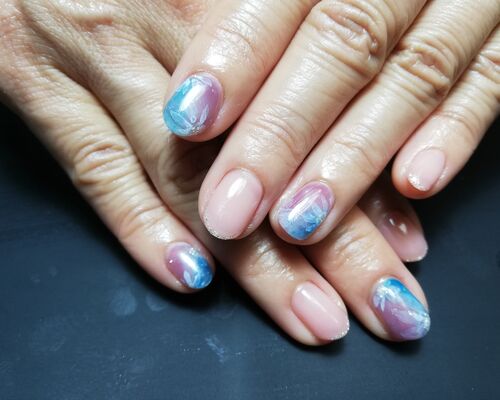 たらしこみ風ニュアンスネイル