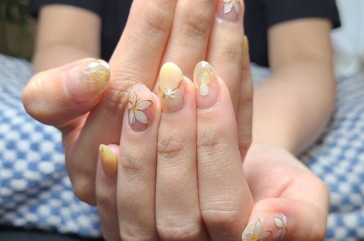 プルメリアネイル
