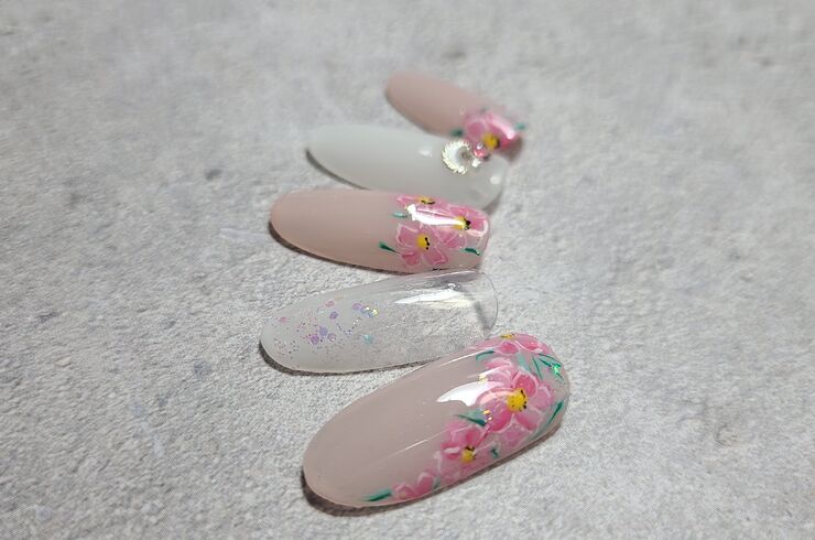 コスモスネイル