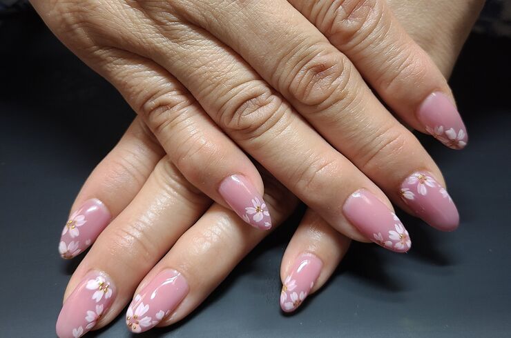 桜ネイル