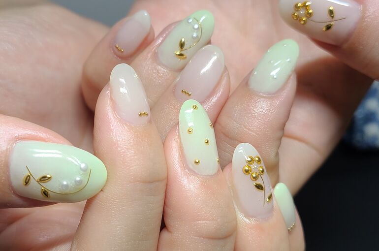 パーツ すずらんネイル 印西市ネイルサロン Newデザイン 手元の輝きを長持ちさせるハンドケア方法などをご提供します 印西のネイルサロン Manoa Nail