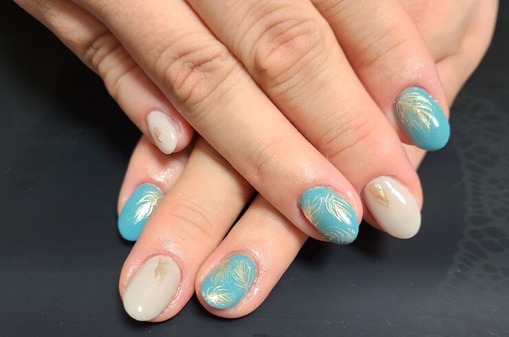 ボタニカルネイル