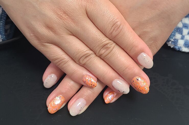 キラキラネイル