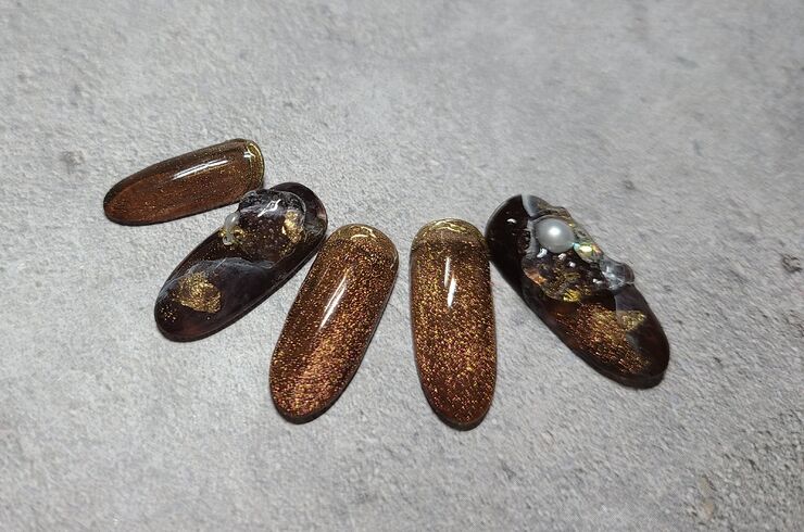 ブラウンニュアンス