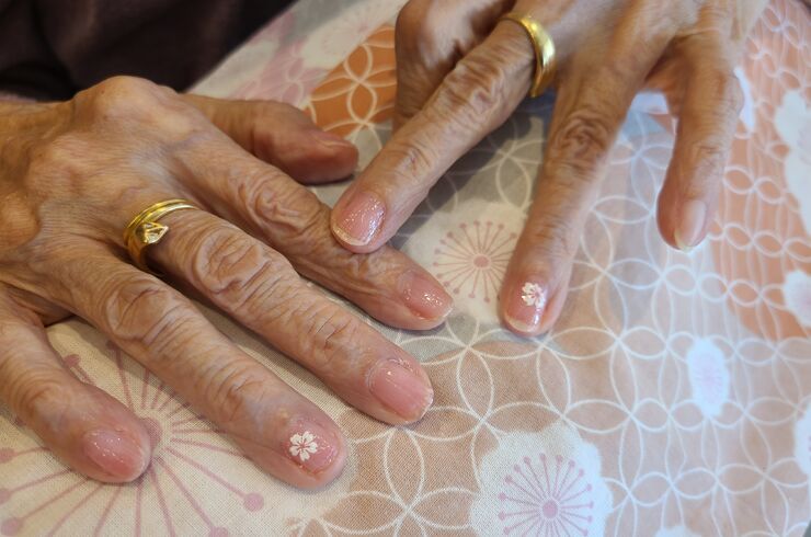 高齢者施設ネイル